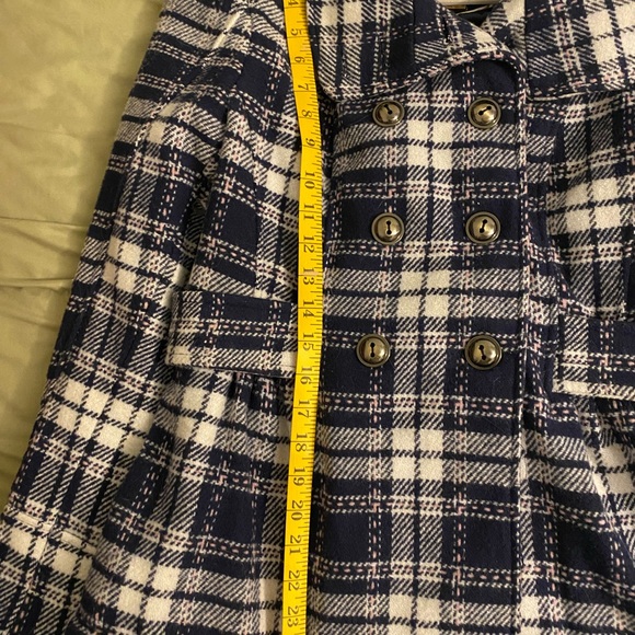 NWT a medium Pink Envelope jacket/coat super cute. Blue & white w/ pink threads - Picture 5 of 7